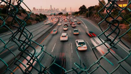 ayx爱游戏_ 关键调整！专家分析掘金教练在比赛中的战术变化！，ayx爱游戏平台官网