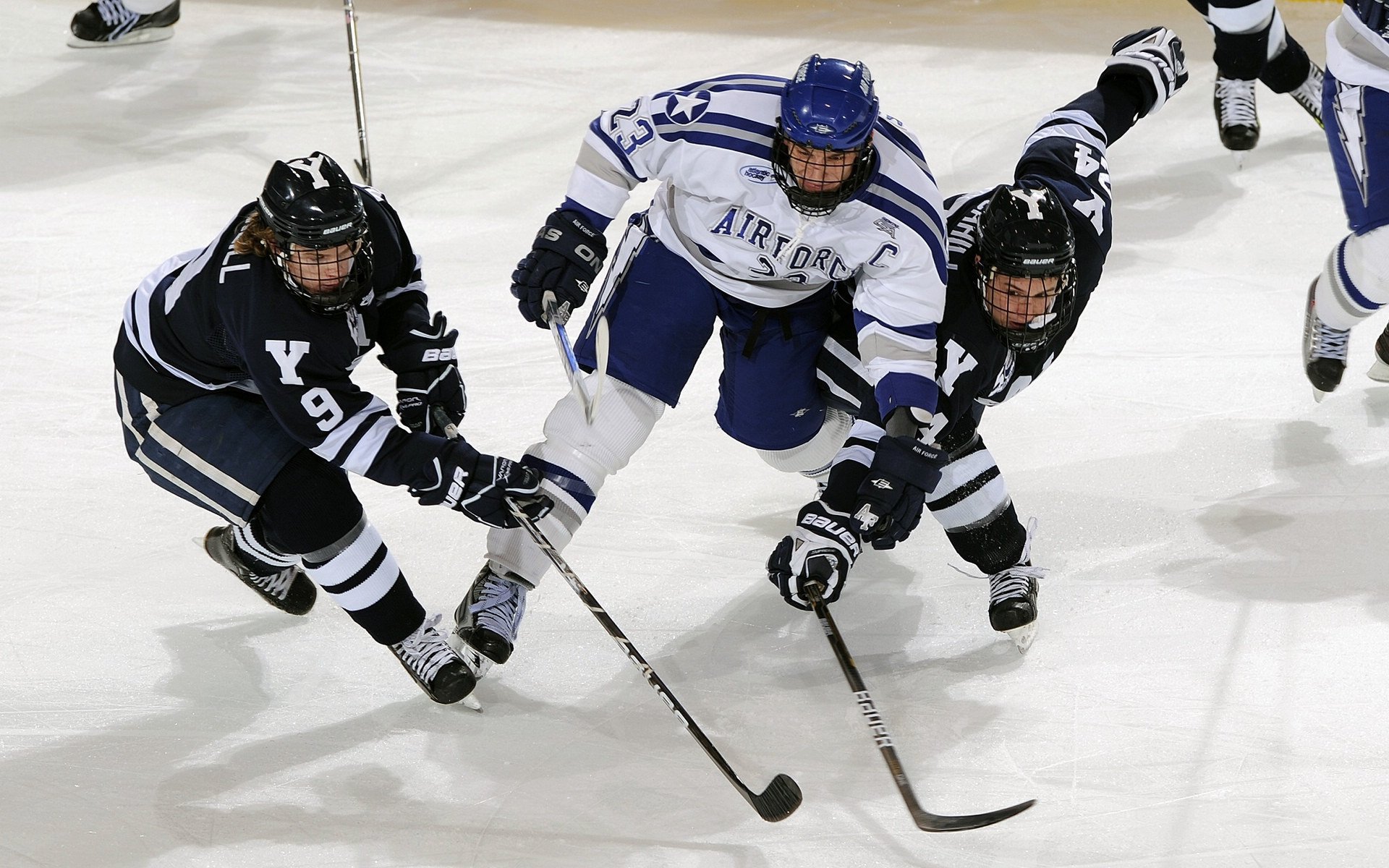 “极限速度、精准投球:科技赋能下的超级战役”,精准投篮